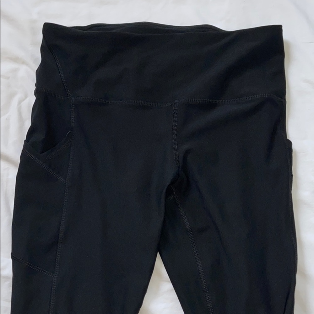 Black leggings